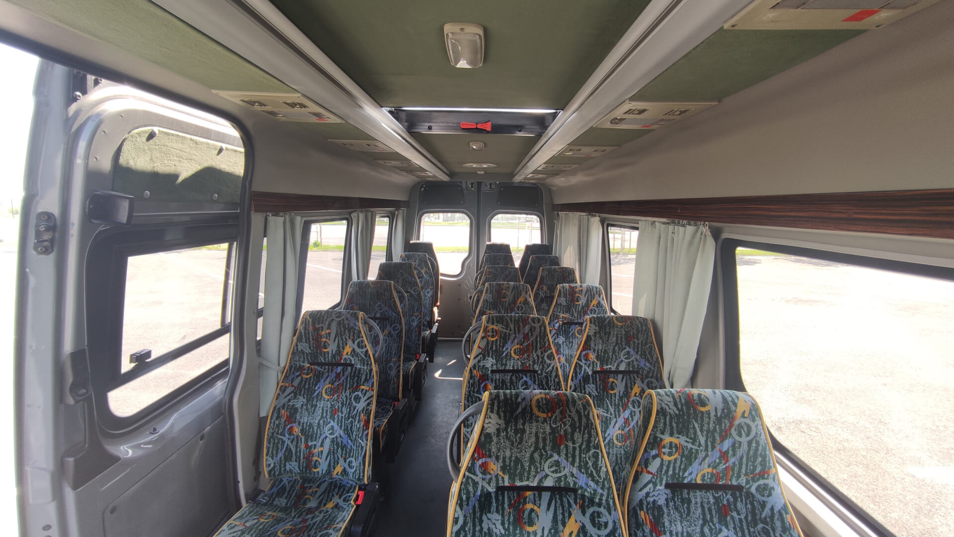 Mercedes Sprinter на 19 мест